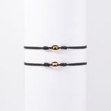 Pulseras Bliss de Hilo Rojo o Negro en Oro laminado 18k Para Pareja